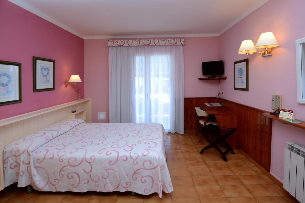 Casa Feliu Ξενοδοχείο Σάντα Σουζάνα Εξωτερικό φωτογραφία